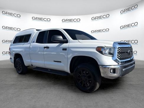Used 2021 Toyota Tundra SR5 RWD image 1