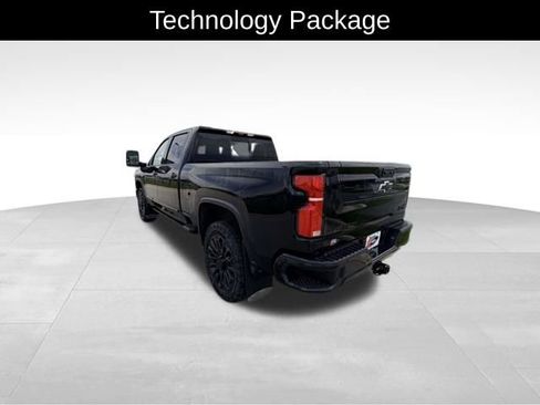 Certified 2025 Chevrolet Silverado 2500 High Country w/ High Country Premium Package AWD/4WD image 5