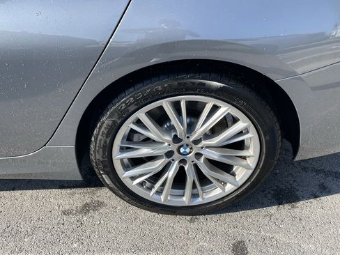 Used 2024 BMW 330i xDrive Sedan w/ Convenience Package image 30