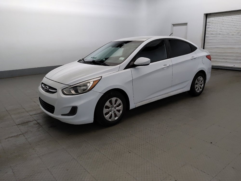 Used 2017 Hyundai Accent SE FWD image 2