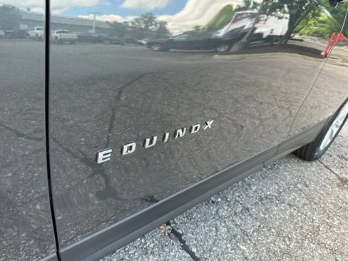 Used 2019 Chevrolet Equinox LT FWD image 10