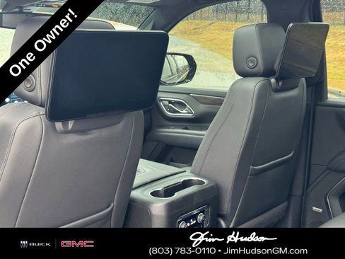 Used 2022 Chevrolet Suburban Z71 w/ Z71 Off-Road Package image 29