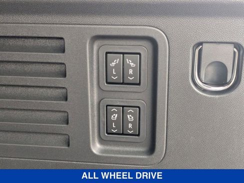 New 2026 GMC Acadia Denali Ultimate w/ LPO, All-Weather Package image 34