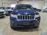 Used 2013 Jeep Grand Cherokee Laredo image 2