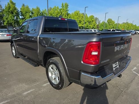 Used 2026 RAM 1500 Big Horn AWD/4WD image 3