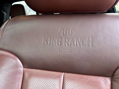 Used 2013 Ford F150 King Ranch w/ King Ranch Luxury Pkg image 17