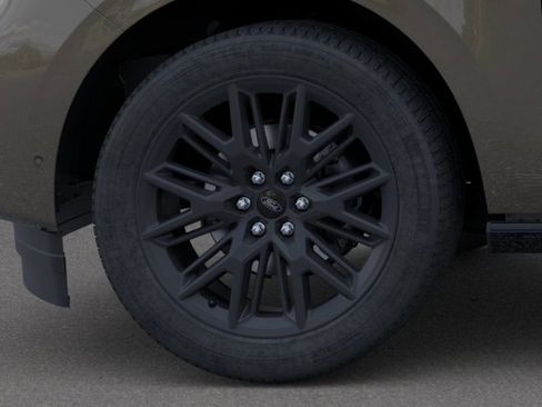 New 2026 Ford Expedition Platinum image 21