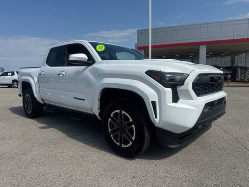 Used 2026 Toyota Tacoma TRD Sport RWD image 8