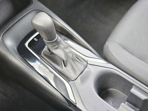 Used 2024 Toyota Corolla LE image 25
