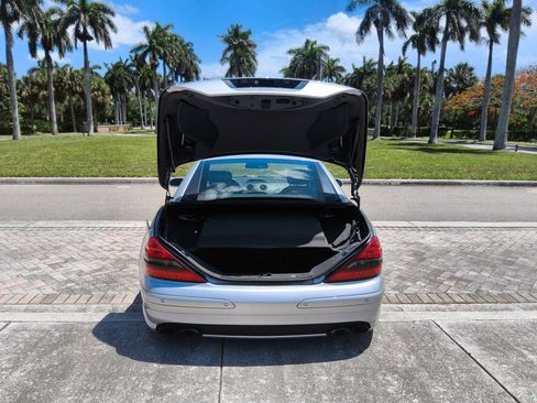 Used 2007 Mercedes-Benz SL 55 AMG image 11