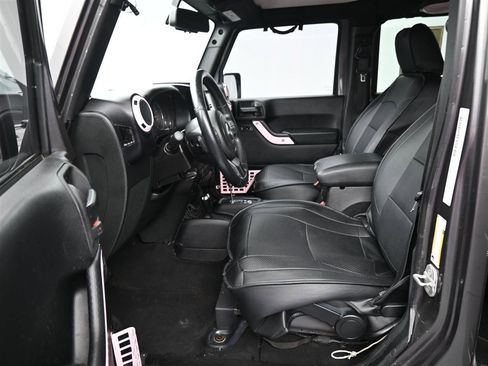 Used 2014 Jeep Wrangler Unlimited Sahara w/ Dual Top Group image 11