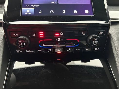 Certified 2023 Jeep Grand Cherokee L Laredo image 15