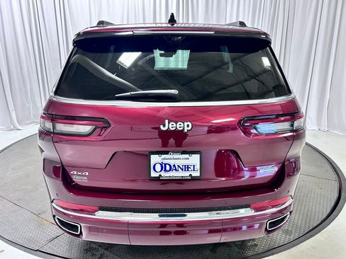 New 2025 Jeep Grand Cherokee L Overland w/ Luxury Tech Group IV AWD/4WD image 30
