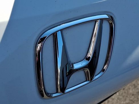 Certified 2024 Honda HR-V LX image 29