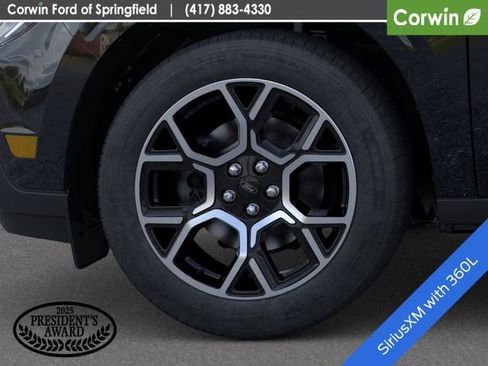 New 2026 Ford Maverick Lariat image 23