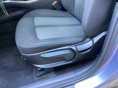 Used 2022 Kia Sorento LX FWD image 30