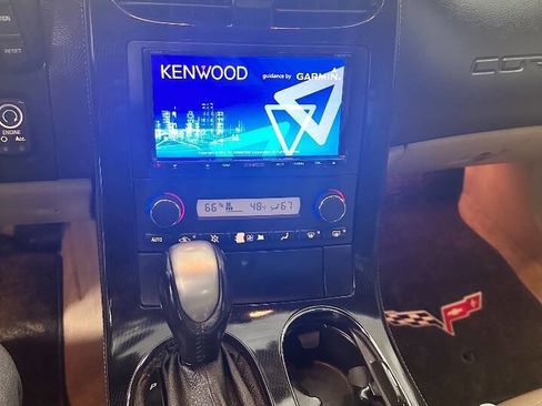 Used 2008 Chevrolet Corvette Indy 500 Pace Car Replica 2dr w/ Preferred Equipment Group image 16