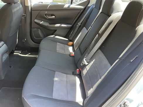 Certified 2024 Nissan Sentra SR FWD image 8