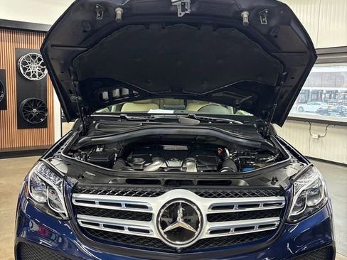 Used 2019 Mercedes-Benz GLS 550 4MATIC image 54