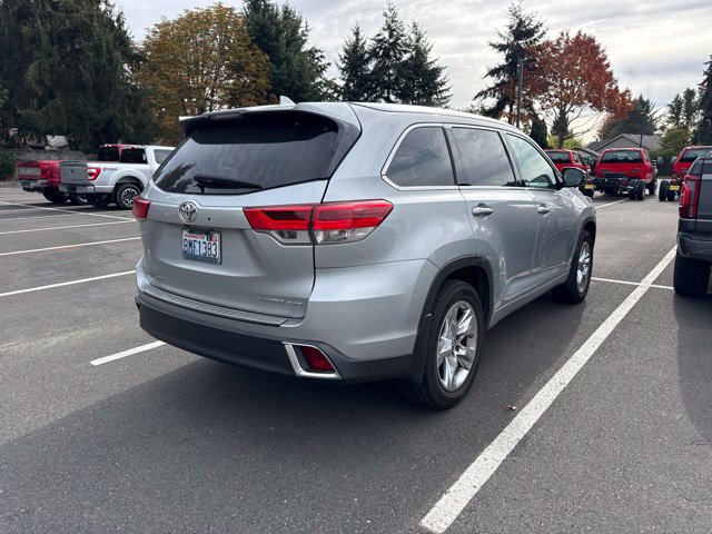 Used 2018 Toyota Highlander Limited AWD/4WD image 3
