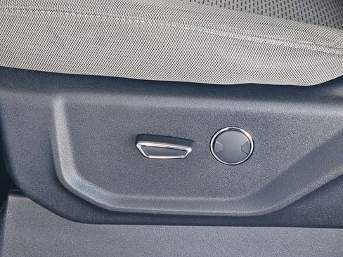 Used 2018 Ford F150 XLT w/ Equipment Group 301A Mid RWD image 22