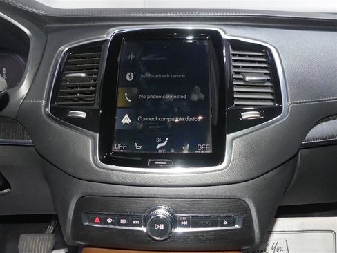 Used 2021 Volvo XC90 T8 Inscription w/ Advanced Package AWD/4WD image 38