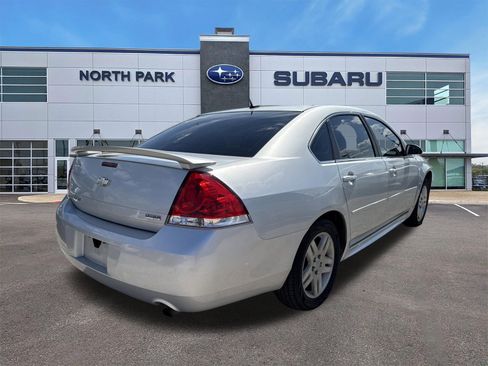 Used 2012 Chevrolet Impala LT FWD image 3
