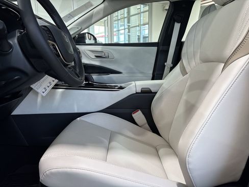 New 2026 Toyota Crown AWD/4WD image 11