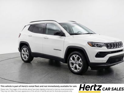 Used 2025 Jeep Compass Latitude