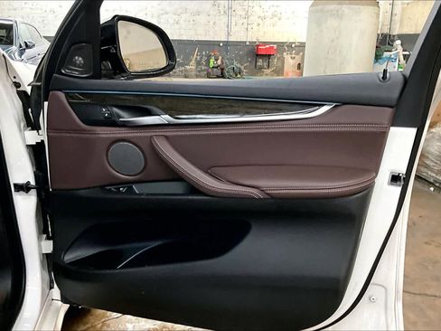 Used 2018 BMW X5 xDrive35i image 26