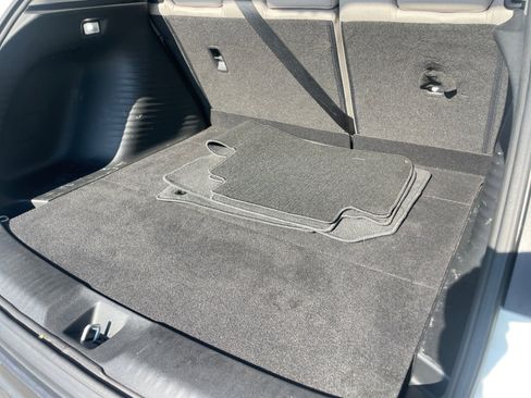 Used 2023 Honda HR-V LX image 28