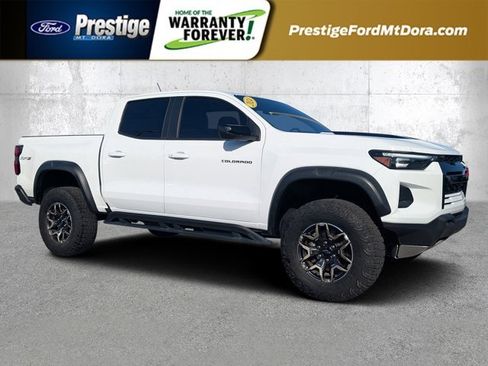 Used 2024 Chevrolet Colorado ZR2 w/ Technology Package image 1