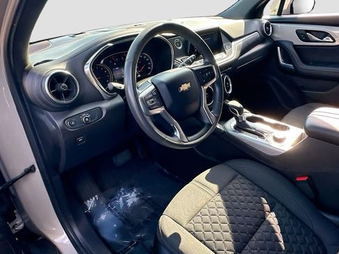 Used 2021 Chevrolet Blazer LT image 9