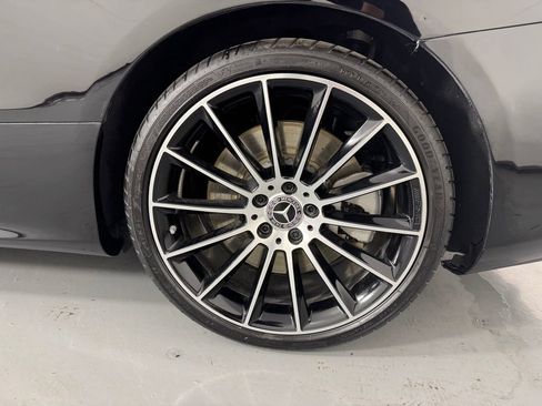 Used 2021 Mercedes-Benz E 450 Cabriolet image 38