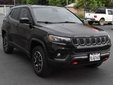 Used 2024 Jeep Compass Trailhawk image 4