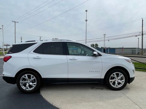 Used 2018 Chevrolet Equinox Premier FWD image 9