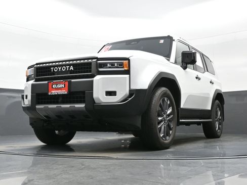 Used 2026 Toyota Land Cruiser w/ Premium Package image 31