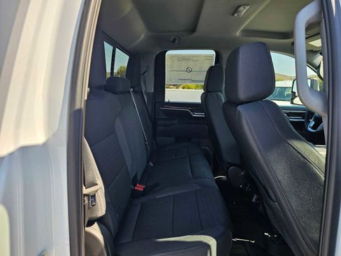 New 2025 GMC Sierra 2500 SLE w/ SLE Value Package; image 12