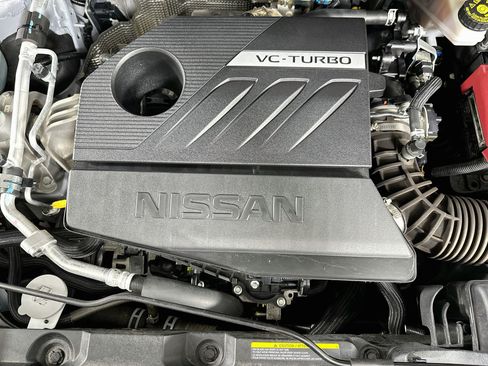Used 2023 Nissan Rogue SV FWD image 31