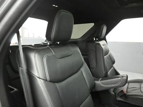 Used 2023 Ford Explorer ST w/ Equipment Group 401A image 27