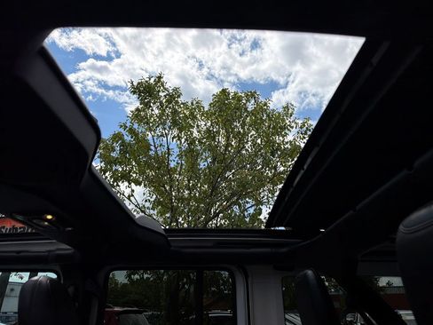 Used 2021 Jeep Wrangler Unlimited Sahara AWD/4WD image 55