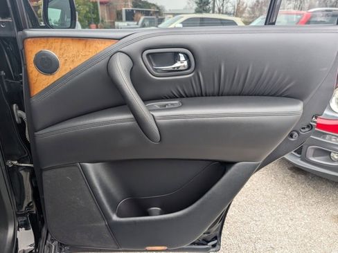 Used 2013 INFINITI QX56 4WD image 23