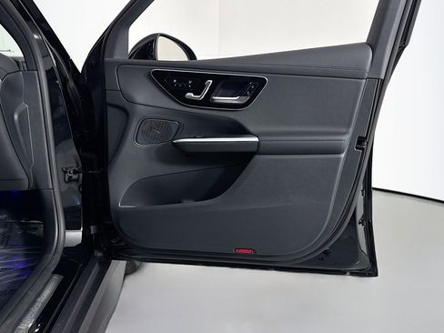 New 2026 Mercedes-Benz GLC 300 4MATIC image 23