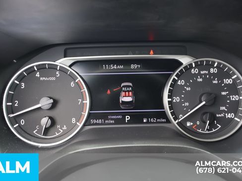 Used 2024 Nissan Rogue SV FWD image 39