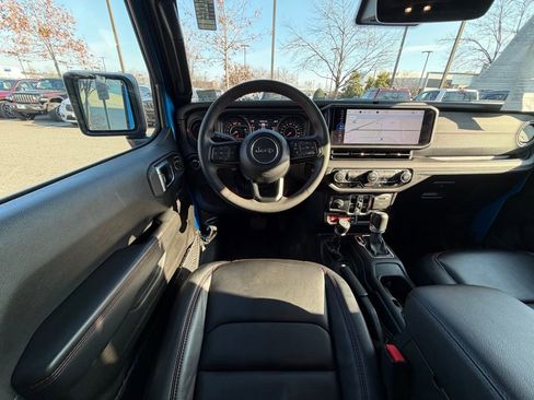 Certified 2024 Jeep Wrangler Unlimited Rubicon image 19