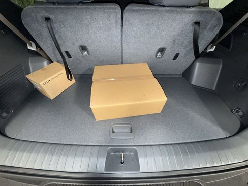 New 2026 Kia EV9 Wind image 31