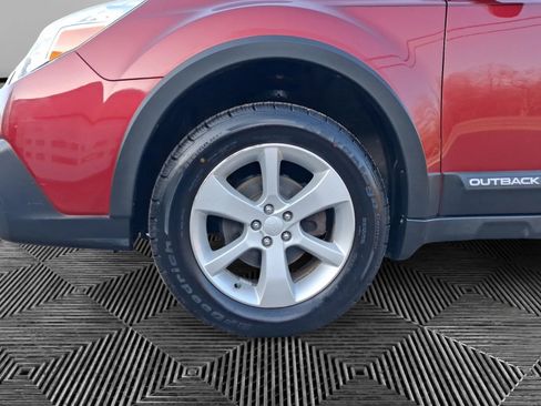 Used 2013 Subaru Outback 2.5i Premium w/ All-Weather Pkg image 15