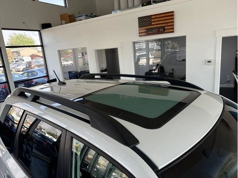 Used 2011 Subaru Forester 2.5X Premium image 25