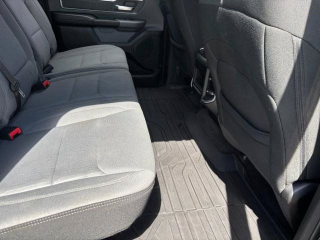 Used 2021 RAM 1500 Big Horn AWD/4WD image 25