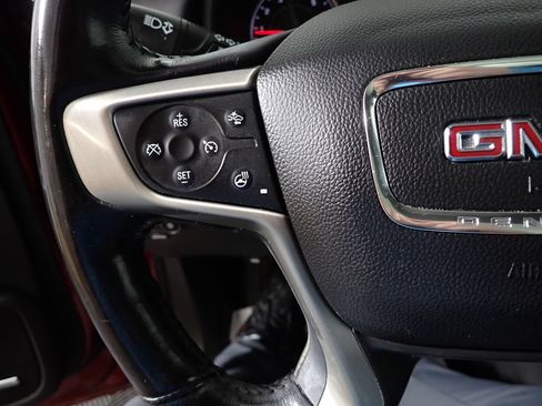 Used 2019 GMC Terrain Denali w/ Advanced Safety Package AWD/4WD image 31